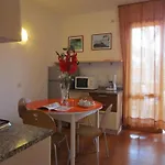 Feel At In Our Cozy Lägenhet Bibione